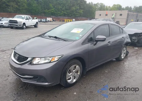 2015 Honda Civic Lx z USA, uszkodzony, nr VIN 19XFB2F54FE082835